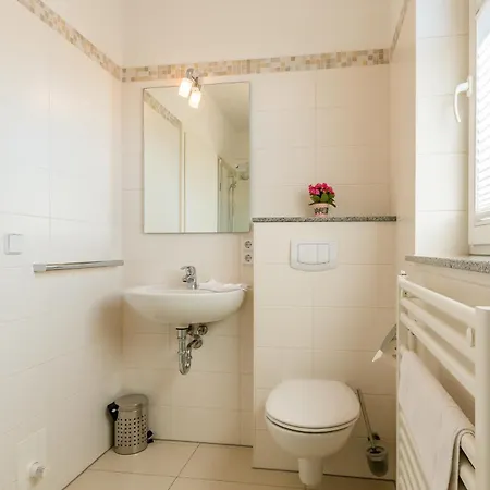 An Den Boddenwiesen 01